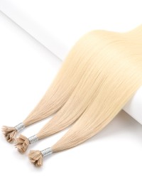 25 Extensions Keratine Ombré Hair - Noisette / Blond clair 50 cm 25 Extensions Keratine Ombré Hair - Noisette / Blond clair 50 cm