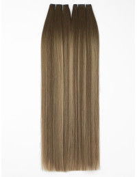 Genius-Weft-Tresse B6/18, 50 cm, in Rückansicht auf natürlichem Bronde-Haar