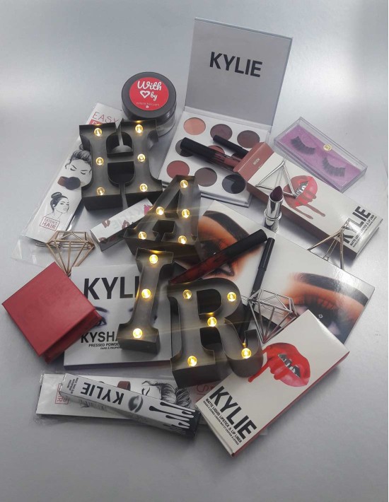 kylie make up à vous offrir avec vos extensions de cheveux