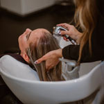 pose d'extension naturelle coiffeuse